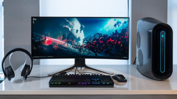 Monitor OLED gaming — głęboka czerń
