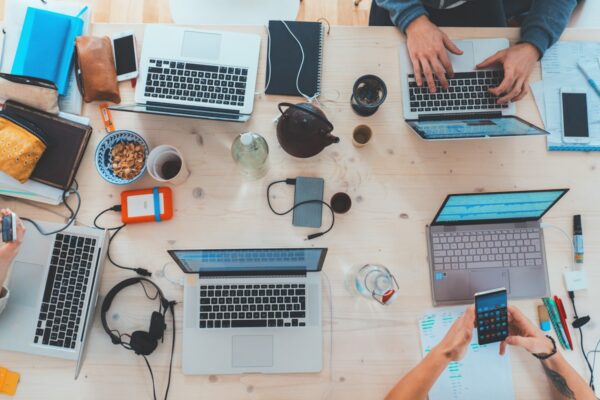 Praca z tabletem i smartfonem