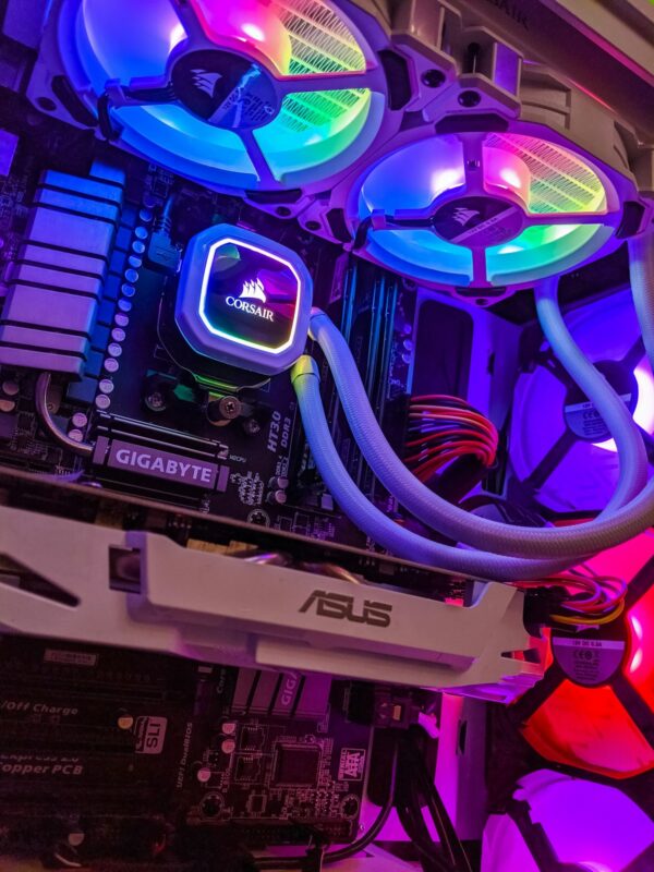 Komponenty PC — montaż radiatora